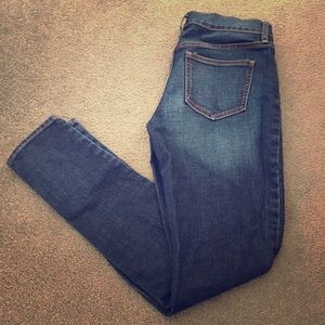 Old Navy skinny dark blue jeans